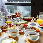 The Halich Karakoy - Special Category 4*