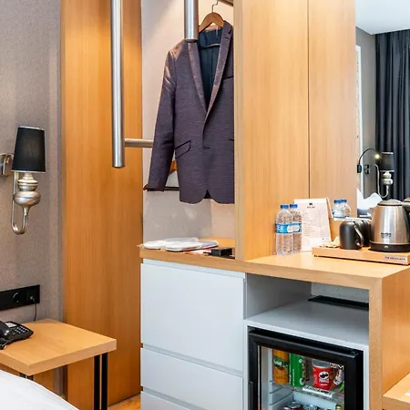 The Halich Karakoy - Special Category 4*